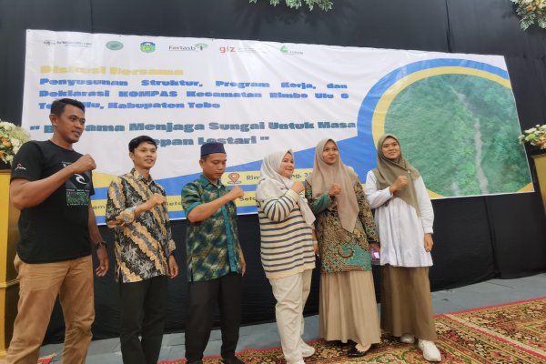 Deklarasi selamatkan sungai, demi masa depan lestari di Kabupaten Tebo.