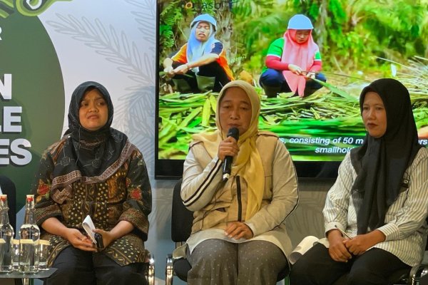 Ibu Nurhayati