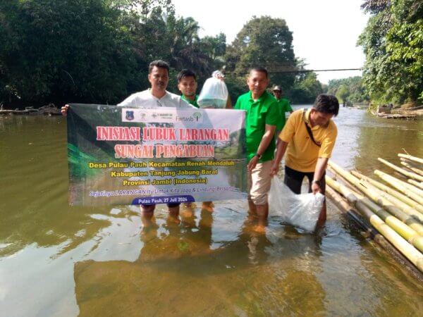 Penyebaran bibit ikan khas
