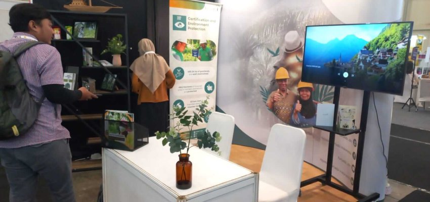 Booth Fortasbi.